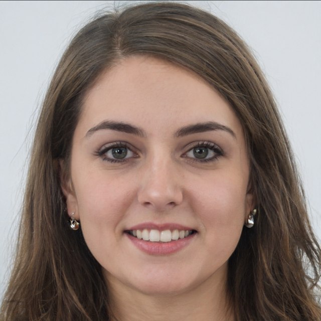 Portrait of Wendy Groen, smiling